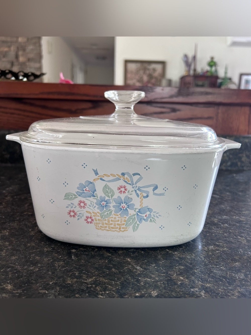 Vintage Corning Ware Blue Ribbon Flower Basket 3L Casserole A-3-B Lid
